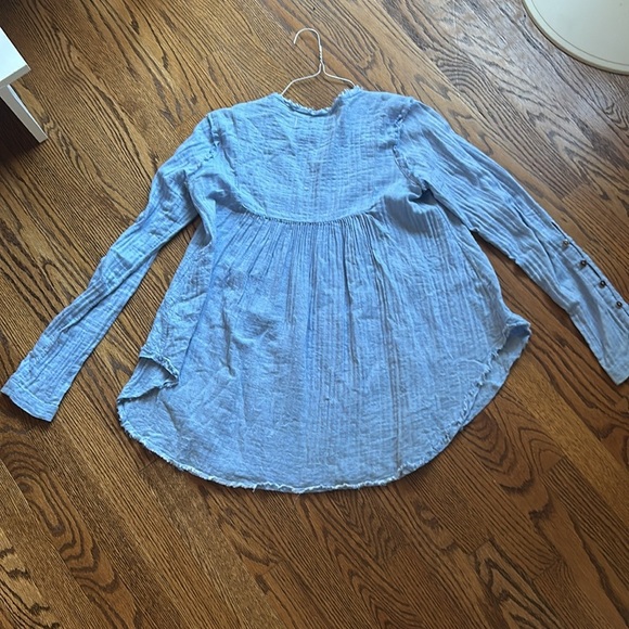 🌿We the Free women’s Blue tunic top, size XS🌿 - Picture 5 of 7